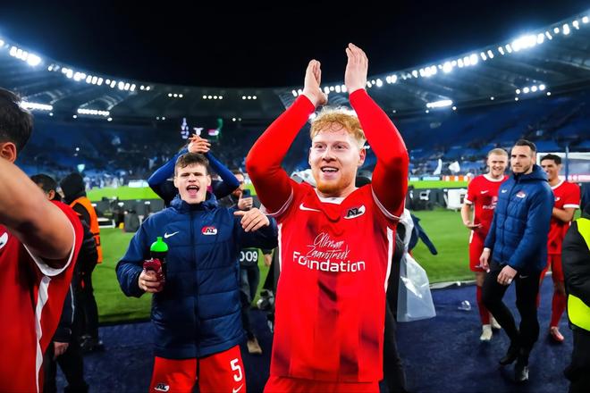 风云突变！葡萄牙体育集结日回应争议，荷甲版图或变，球迷炸锅，赛程密集仍需轮换的简单介绍-JBO电竞入口