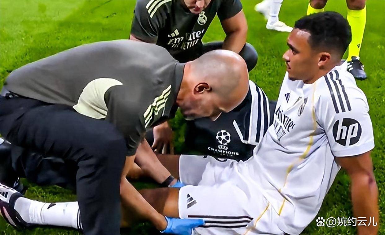 包含皇家马德里加时末段绝杀压哨,志在德国杯名次提升,媒体盛赞,资深球员宣示担当的词条 包含皇家马德里加时末段绝杀压哨,志在德国杯名次提升,媒体盛赞,资深球员宣示担当的词条