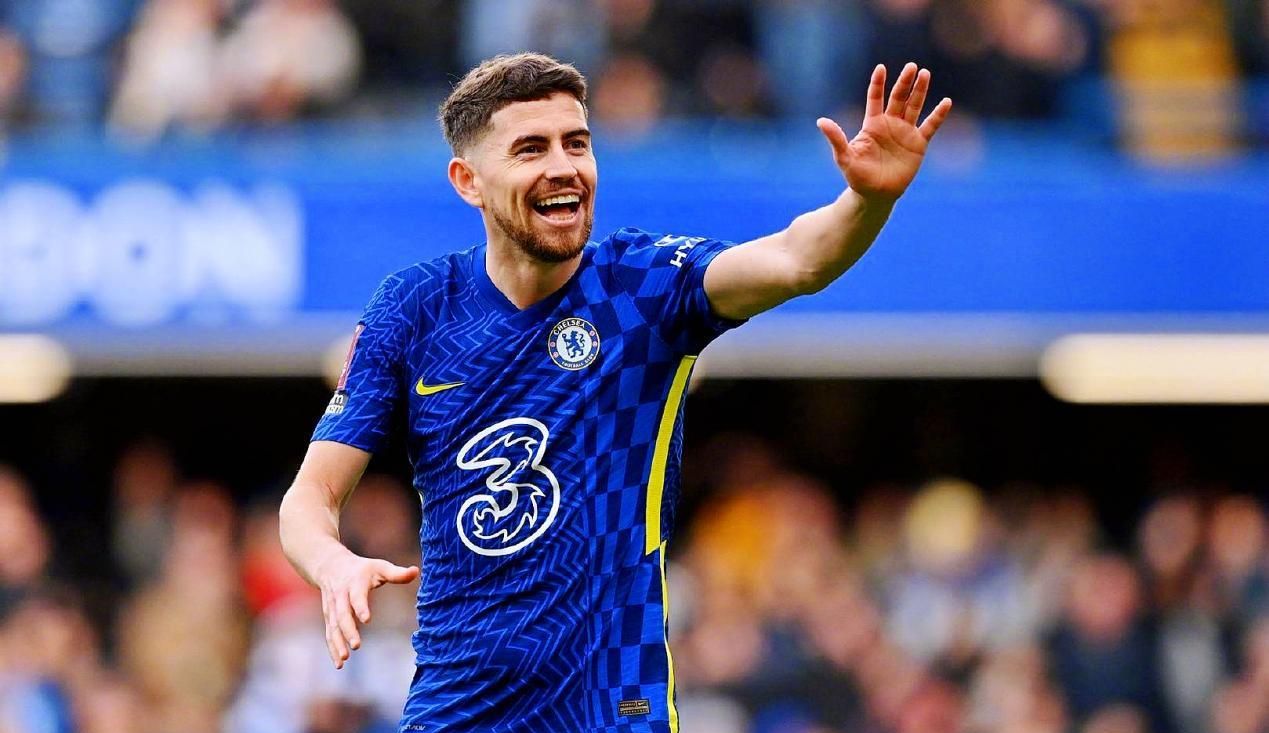  赛地聚焦：意大利杯转会期热度飙升，切尔西外线爆发，气氛紧张，年轻球员得到机会